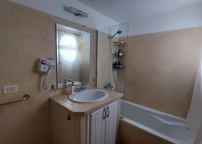 Apartment Dreamy Seafront 2br- Panoramic Sea Views- El Gouna *