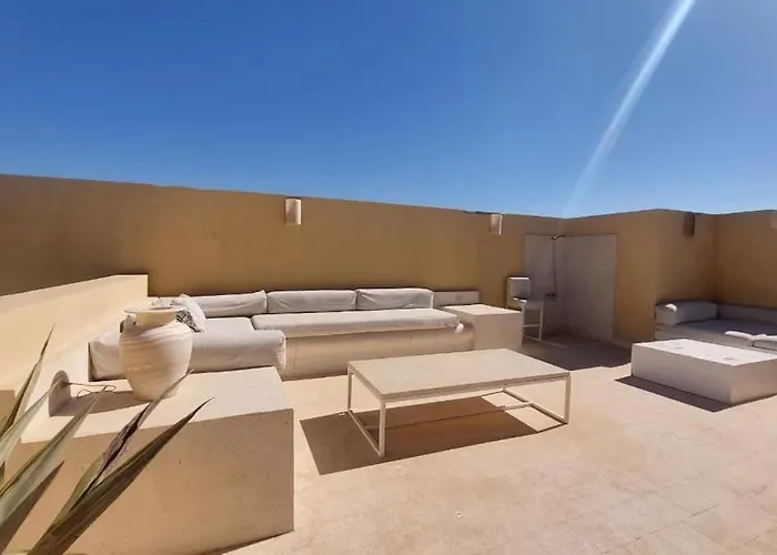 Dreamy Seafront 2br- Panoramic Sea Views- El Gouna Apartment *