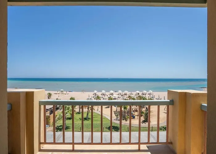 Dreamy Seafront 2br- Panoramic Sea Views- El Gouna Appartement